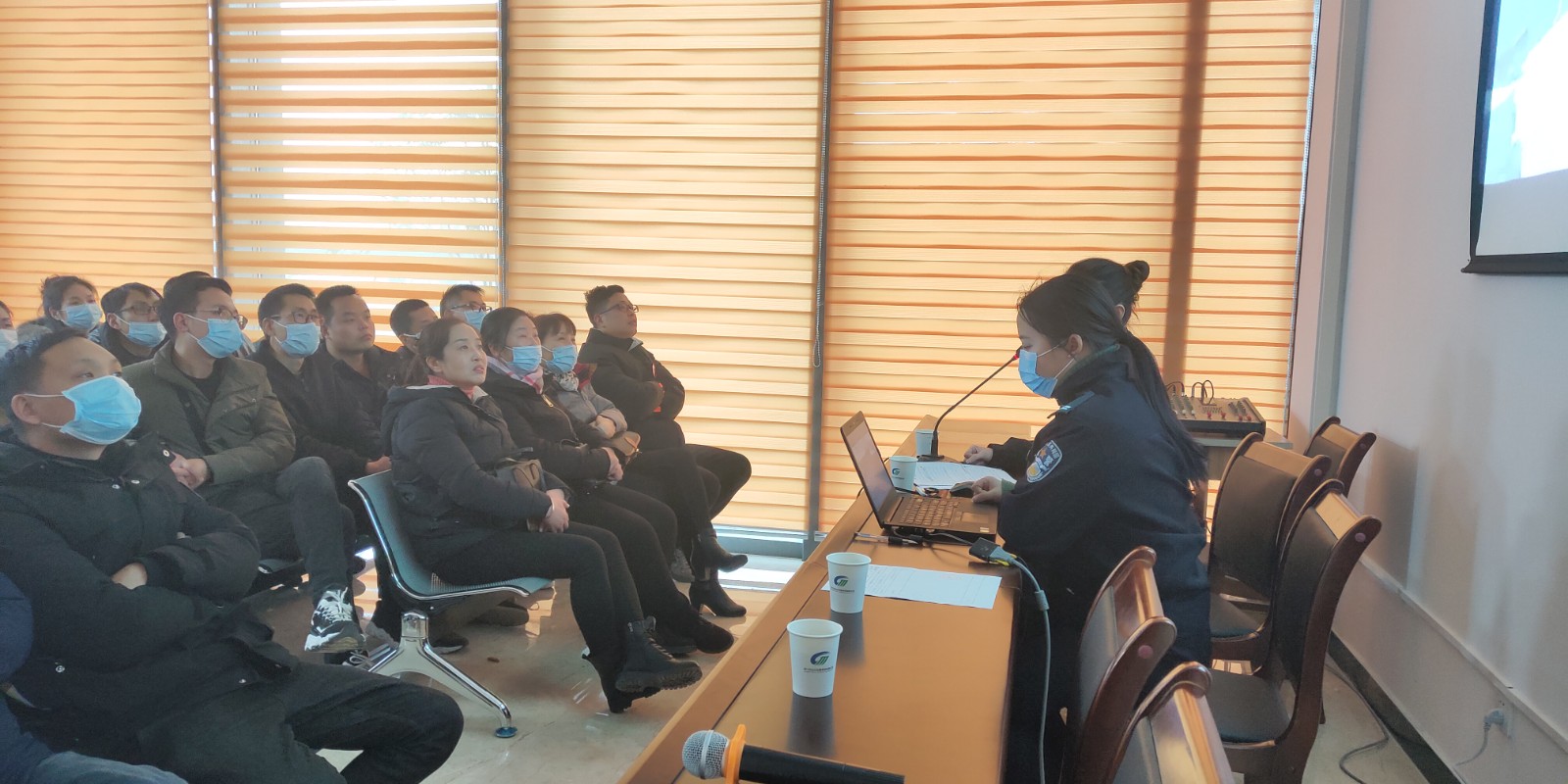 微信圖片_20201229103606.jpg 微信圖片_20201229103606.jpg